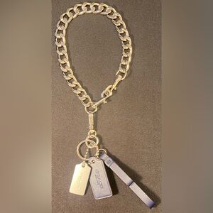 Stocking Stuffer! 🎅🏻 COACH Silver Metal & Navy Blue Brown Edge Coat Hang Tags